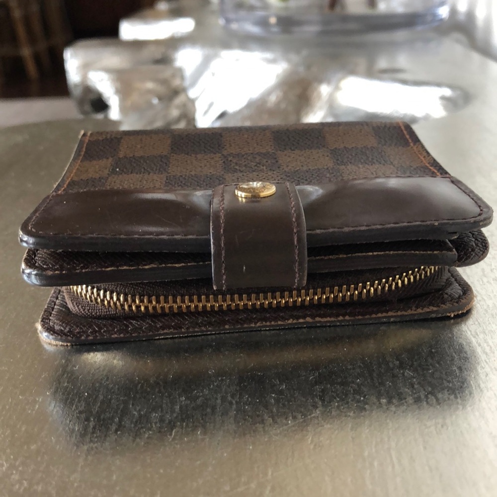 ❌SOLD❌ Louis Vuitton Damier Ebene Zip Compact Bifold Wallet - Picture 3 of 11